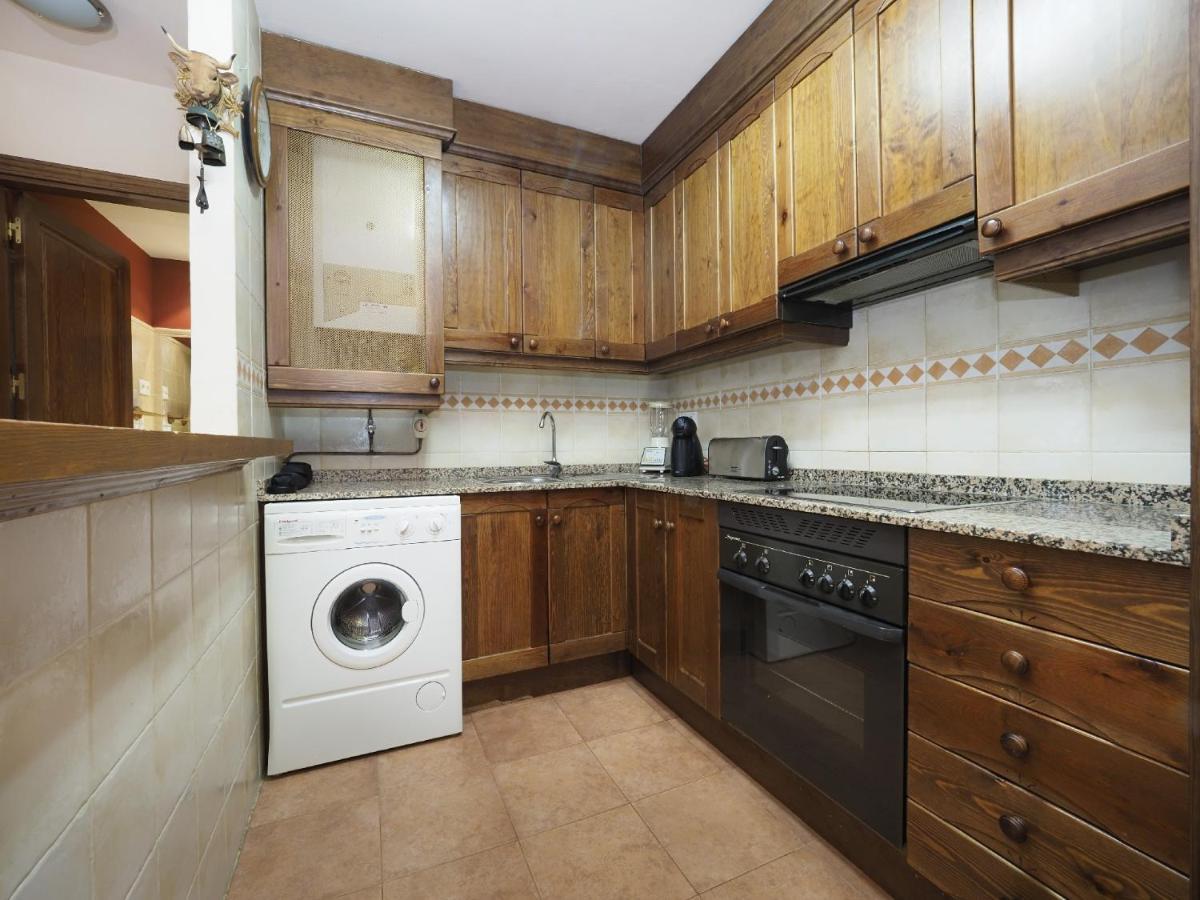 Apartamento Maladeta Веля Екстериор снимка